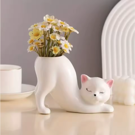 Stretching Cat Planter
