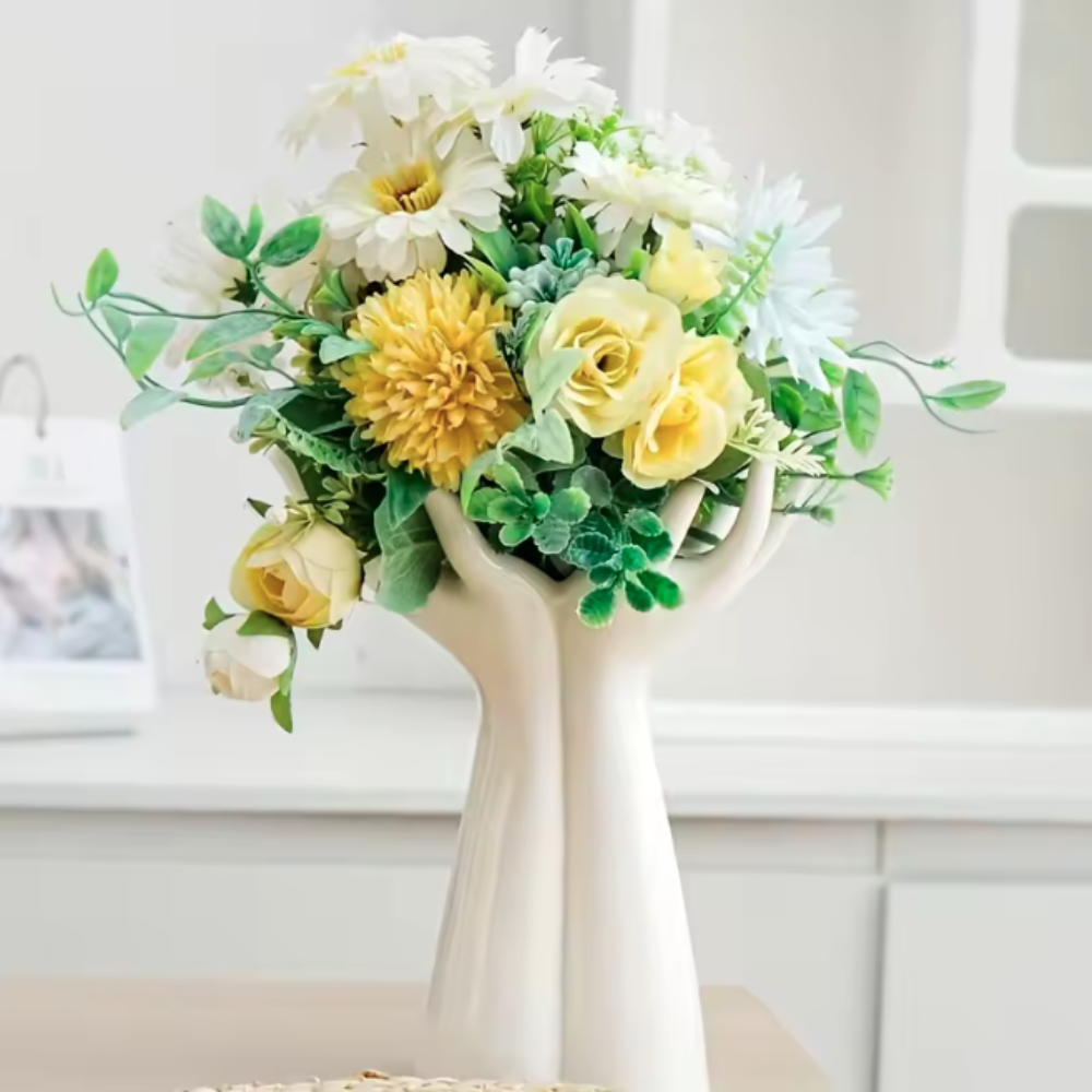 Open Arms Bouquet Vase