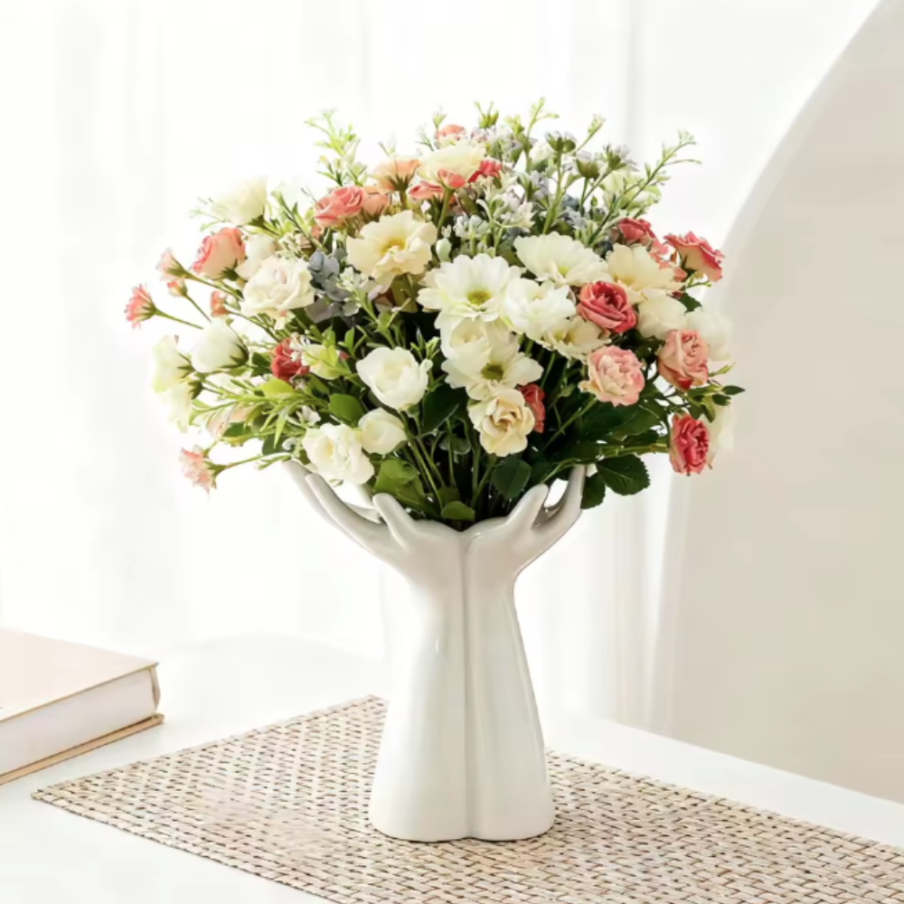 Open Arms Bouquet Vase