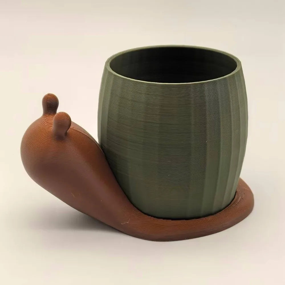 Mosstrail Snail Planter